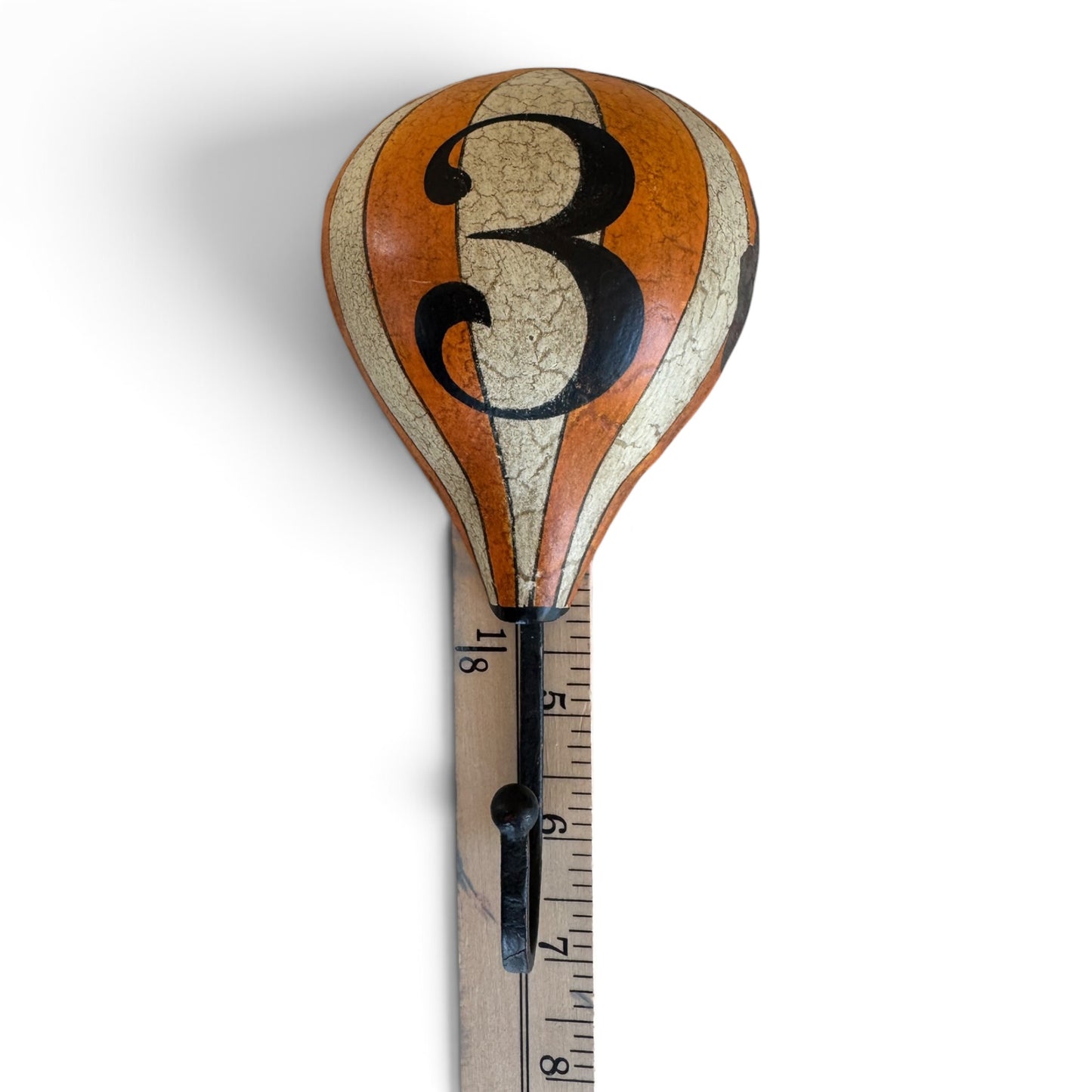 Set of 5 Vintage Hot Air Balloon Wall Hooks — Numbered 1–5, Hand-Painted Tole Tin